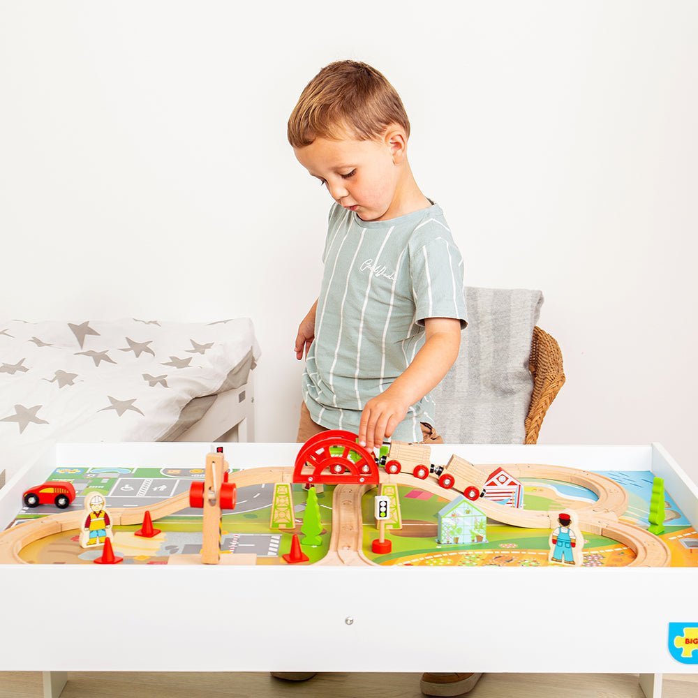 Train Set & Table - Toby Tiger UK Retail