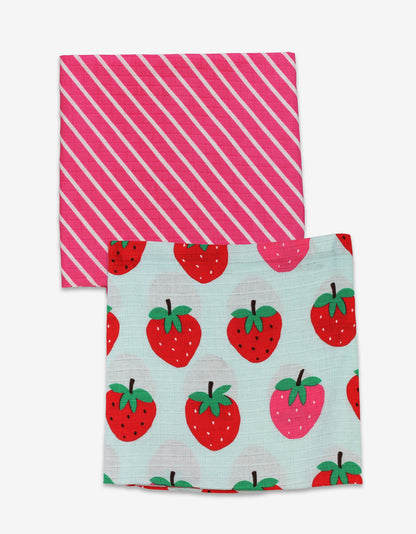 Organic Strawberry Print Muslin 2 - Pack - Toby Tiger UK Retail