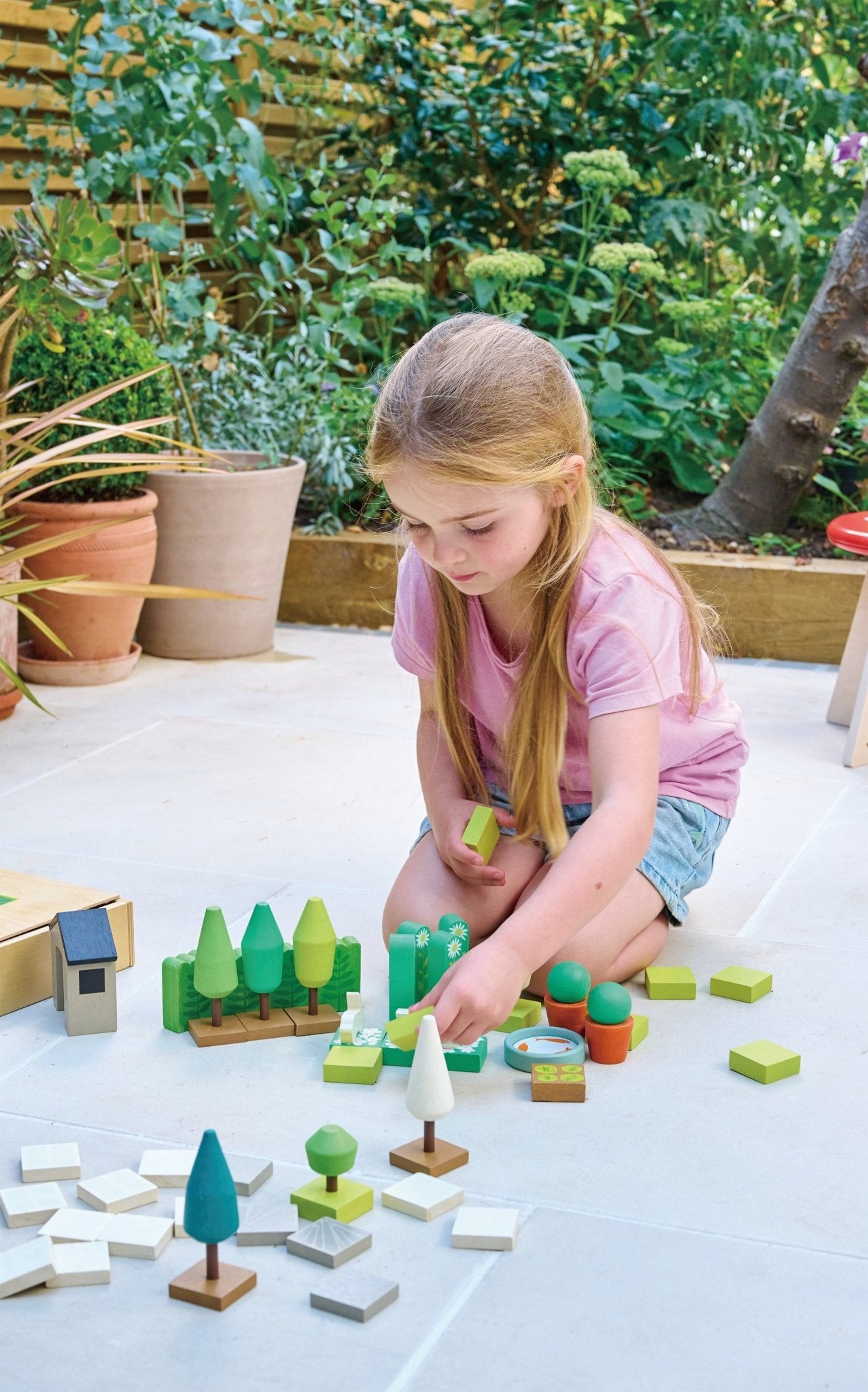 Little Garden Designer - Toby Tiger UK Retail